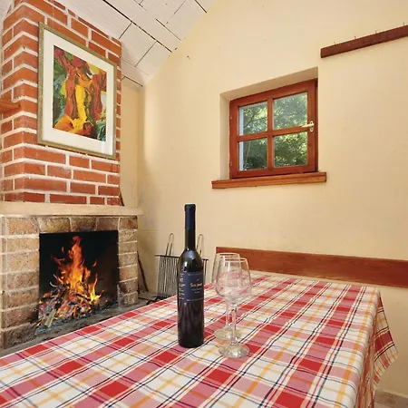 Pet Friendly In With Kitchen Casa de Férias