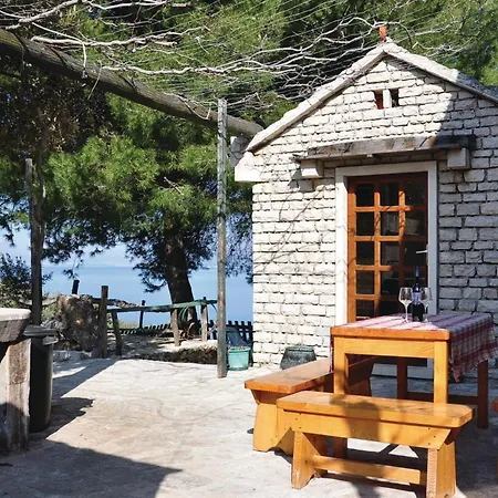 Vikendica Holiday Home Ducac